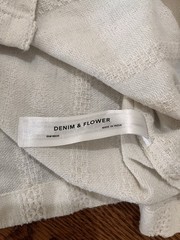 Mens M Cotton Poly Collared Button Down Cream Colored Woven Shirt Denim & Flower