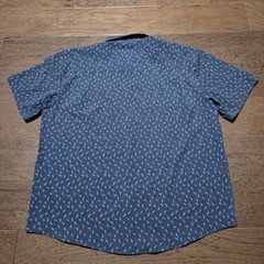 Huk Kona Print Fishing Shirt XL Short Sleeve Fish Boat Performance Button