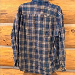 Duluth Trading Men’s Button Down size Large