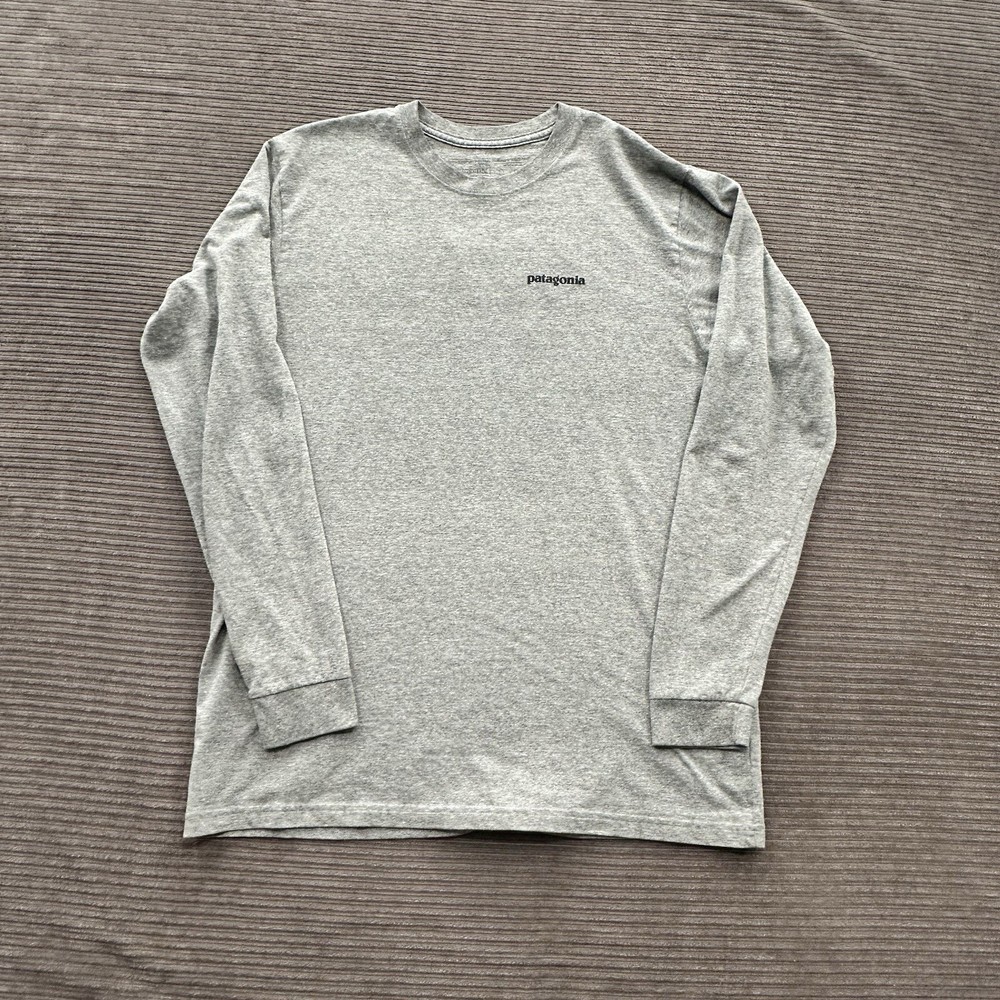 Patagonia Responsibili-Tee Men Medium Gray Cotton Outdoors Hiking Walking.