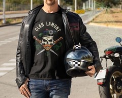 Scottish Clan Lamont Surname Skull Wearing Tam Dirks Tartan Badge