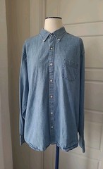Peter Millar Chambray Blue Button Down XL – 98% Cotton 2% Spandex