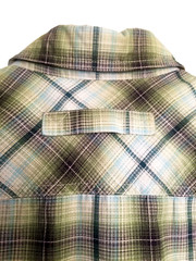 Duluth Trading Co Button Down Men’s Shirt Size M, PIT TO PIT 23 IN Green Plaid