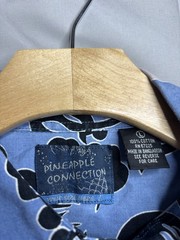 Pineapple Connection Blue Button Up Men’s Size L LARGE EUC
