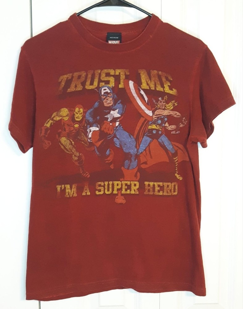 Mad Engine Marvel Comics Superhero T-Shirt Mens Size S