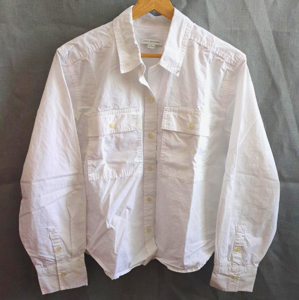 Free Assembly Men’s L White Solid Button-Up Shirt Long Sleeve Pockets