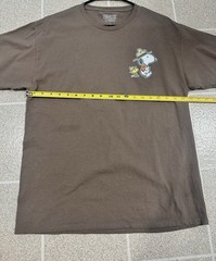 100% Cotton Peanuts “Explore The Outdoors” Snoopy T-Shirt Unisex Size Large