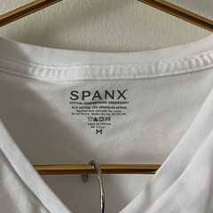 Spanx Men’s White Sculpt Compression Cotton Undershirt V-Neck Medium