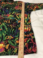 Vintage Button Up Short Sleeve “Shells” Made In The USA Large Bright Salt Water