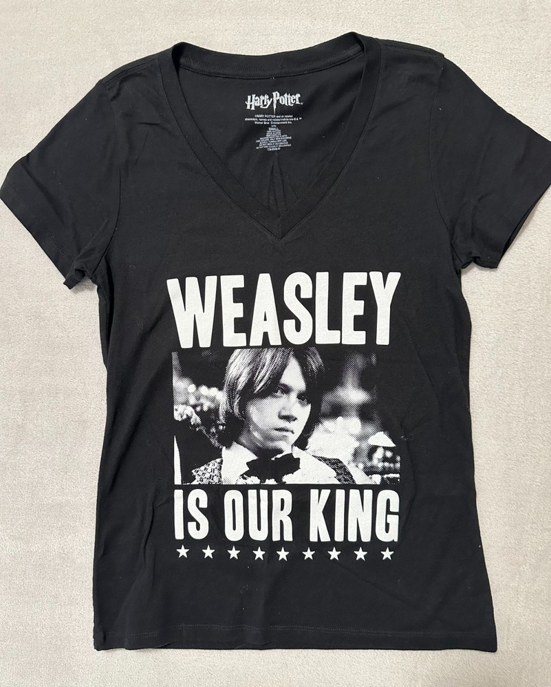 HARRY POTTER Weasley Is Our King T-Shirt Size S Black V-Neck Short Sleeve