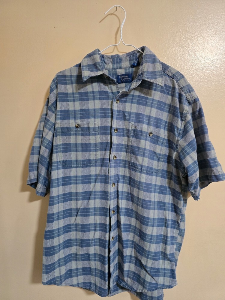 Cambridge Classics mens button up short sleeve size medium