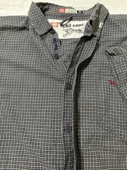 Mark Ecko Complex Button Up Short Sleeve Mens. XL Buttons Are Hidden