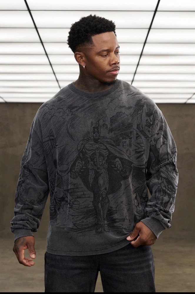 YoungLA 8002 Batman Comic Longsleeves Grey Wash LARGE NWT – SOLD OUT
