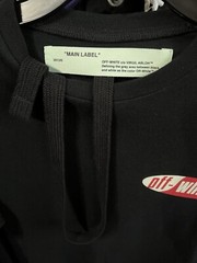 OFF-WHITE Men’s Black Red Multi Split Logo Long Sleeve Cotton T-Shirt 2XS clean