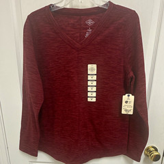 St. John’s Bay Men’s Classic Fit Heathered V-Neck Long Sleeve T-Shirt Red M