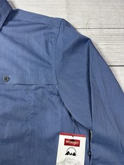 Wrangler Performance Shirt Men’s Large Blue UPF 30 Button Up Stretch Fishing NWT