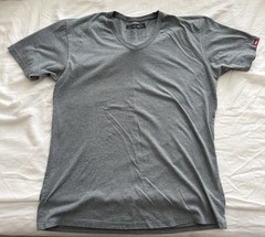VANS Off The Wall Skate Men’s Solid Gray V-Neck T-Shirt Size L