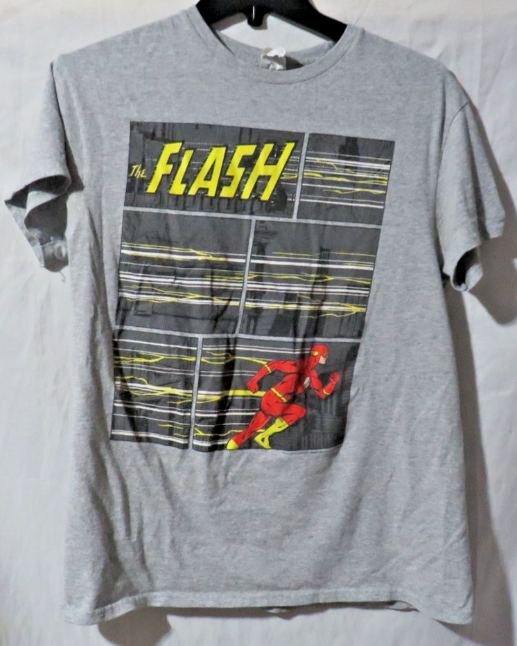 The Flash “Run, Flash, Run” Classic Comic T-shirt M Great Condition