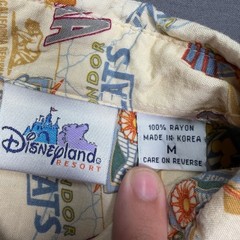 Disneyland California Adventure Shirt Men’s Medium Opening Team W/ 2001 Pin Crew