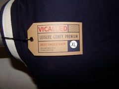 NEW, VICALLED Navy Blue Pullover Shirt Long Sleeves Poly/Spandex Men’s Large-XL