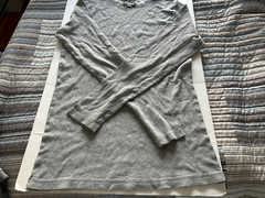 DA HUI HAWAII SIZE M-L SILVER GRAY WAFFLE STYLE PULL OVER LONG SLEEVE SHIRT
