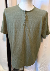 Men’s John Varvatos partial button front S/S T shirt – L