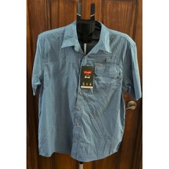 NWT Mens Wrangler Outdoor Performance Short Sleeve Button Up Shirt Large Blue