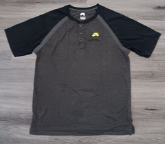 Nike SB Men’s Charcoal Gray & Black Touch David Henley T-Shirt Size Medium