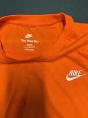 Nike The Nike Tee Men’s Orange Solid Logo Crew Neck Short Sleeve T-Shirt L