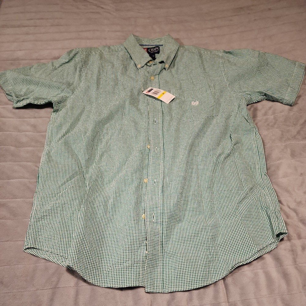Chaps Button-Up Shirt Men’s Medium Green White Short Sleeve Adult Easy Care NWT
