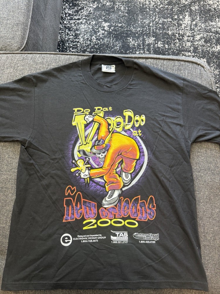 Vintage 2000 Tee Size L