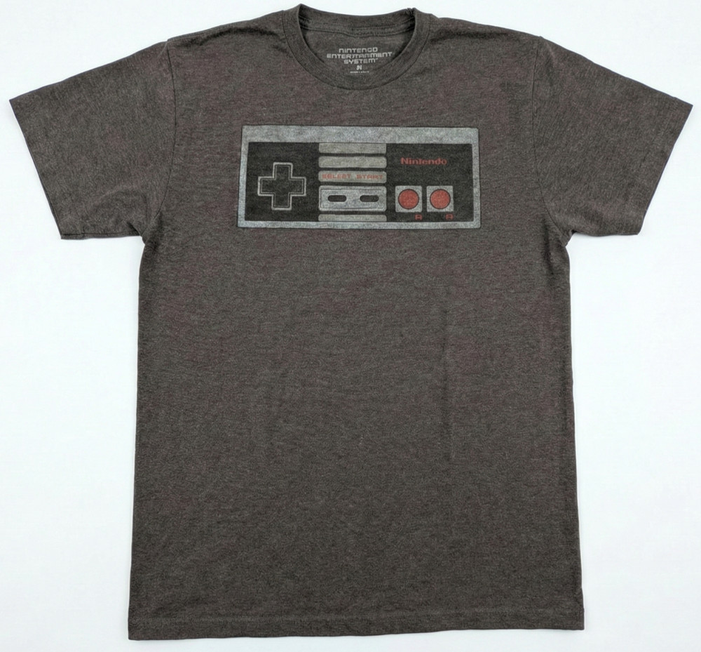 MEN’S TSHIRT: Nintendo NES Controller Retro Gaming 80’s Brown Grey MEDIUM M