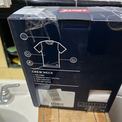 levis t shirts 3 pack