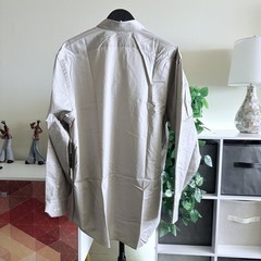 EUC Arrow Regular Men Button Down Shirt Dress Shirt 17 – 17 ½ Neck 34/35 Sleeve