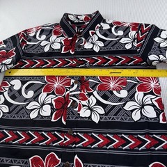 Kau Kauwa Men’s Sz Lg Hawaiian Style Shirt Red & Black Floral, 100% Cotton, GUC