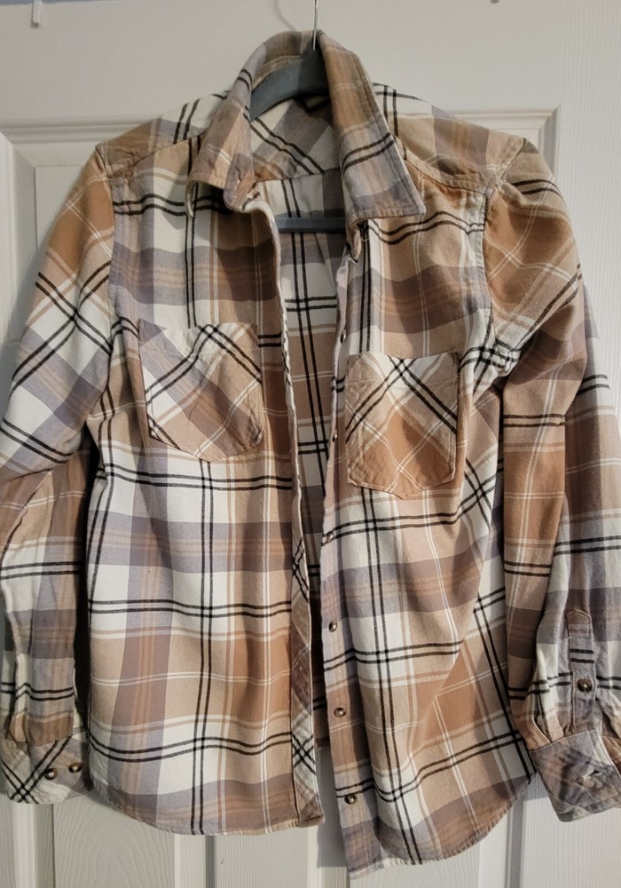 Natural Reflections Button Down – Flanel- Size Large – Beige