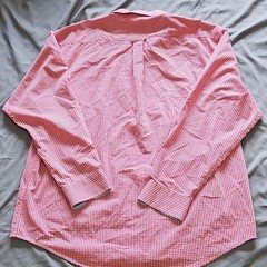 Men’s IZOD long sleeve button down shirt Red Plaid Size L Non Iron