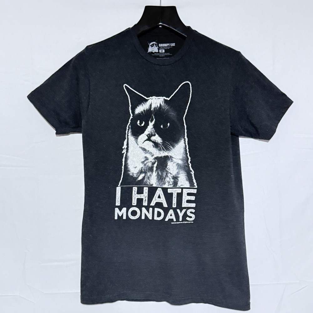 Funny Grumpy Cat Shirt (M) “I Hate Mondays”