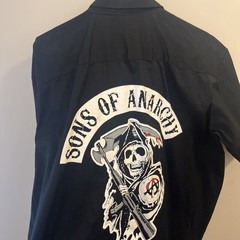 Sons of Anarchy Mens Size XL Button Up T Shirt
