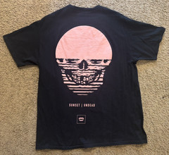 Chomp Sunset | Undead Pink Skull Black Short Sleeve T-Shirt (Unisex Size Large)