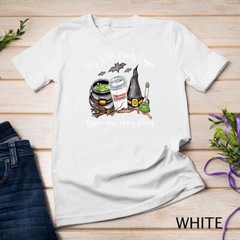 This Witch Needs Coffee Before Any Hocus Pocus Halloween Unisex T-shirt